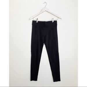 YUMMIE By Heather Thomson Black Knit Legging S